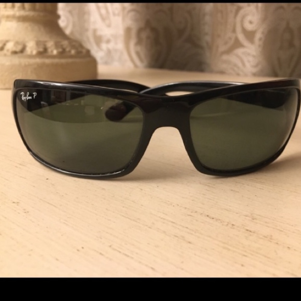 Ray ban Polarized sunglasses
